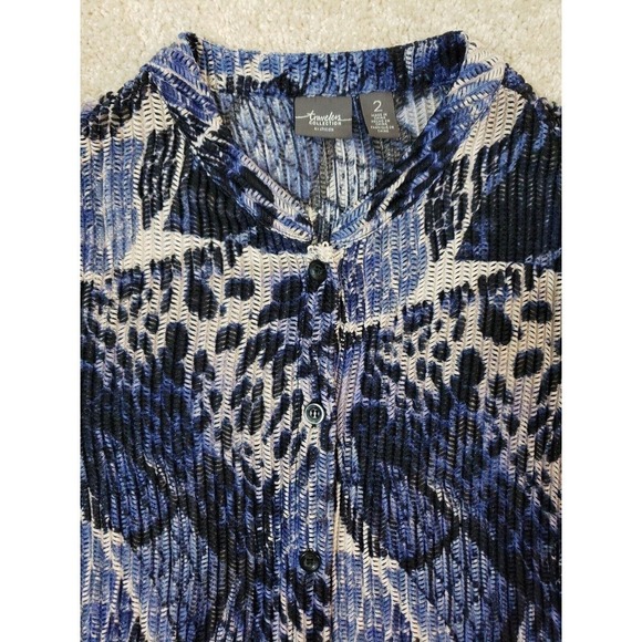 Travelers by Chico's ~Woman Size 2 (Large) ~Multicolor Print Button Front Top - Picture 8 of 12